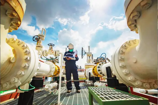 Ingeniería Petrolera Oil & Gas